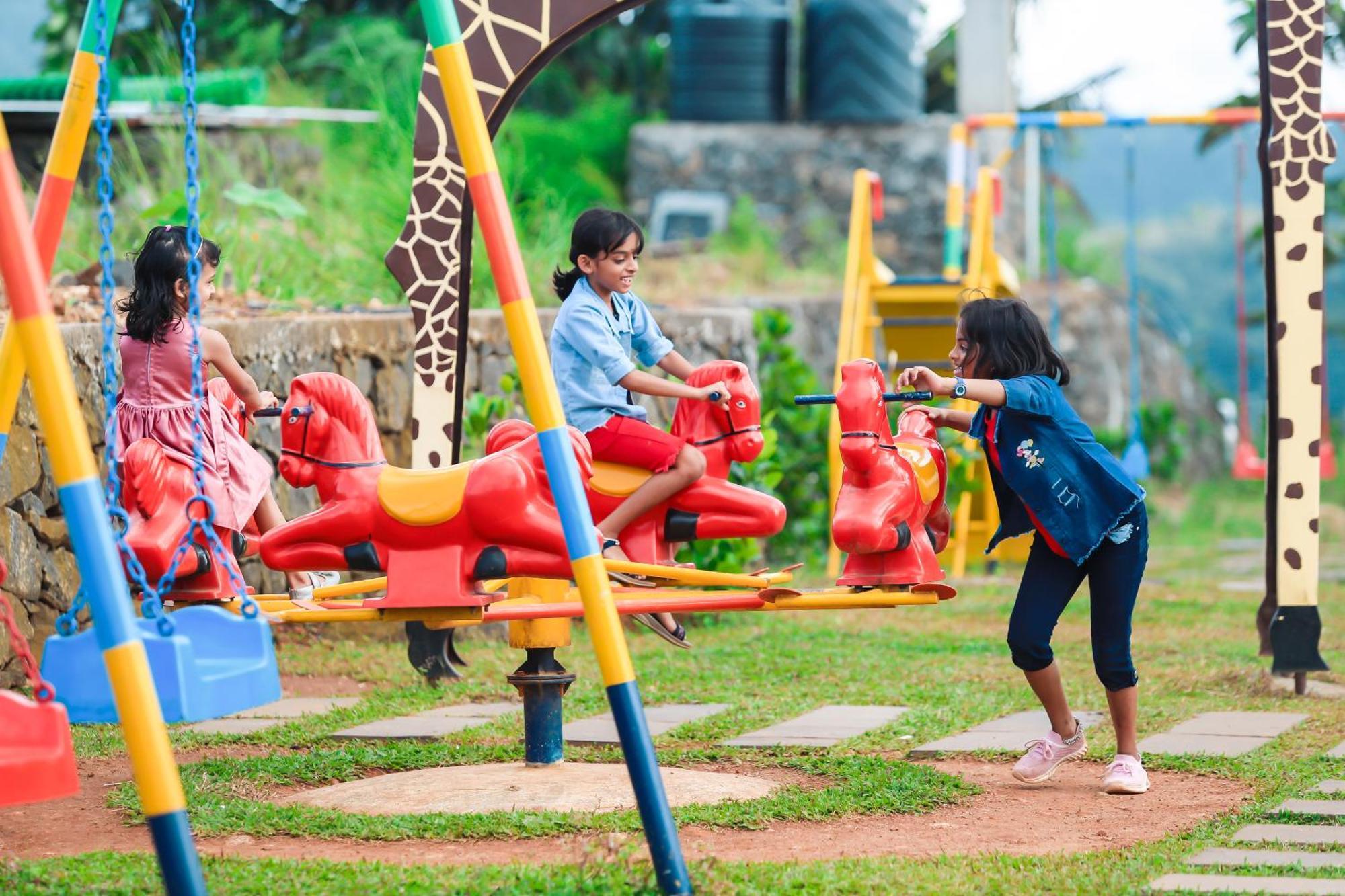Misty Green Hills Parks & Resorts Kondotty Eksteriør bilde